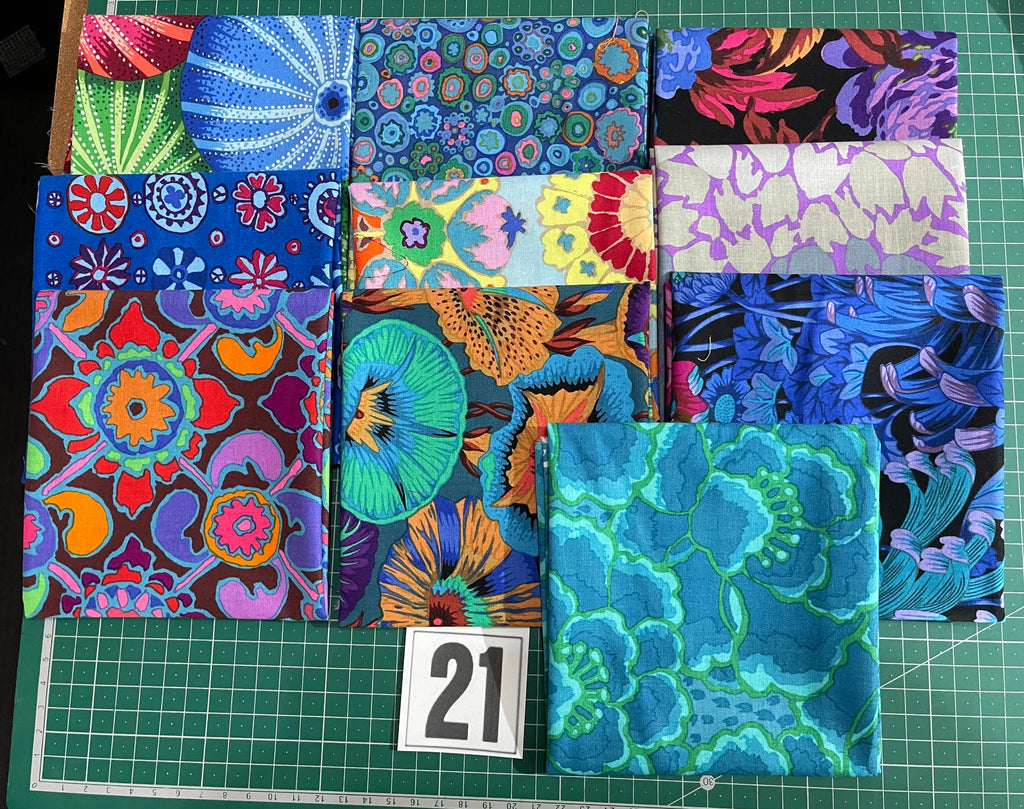 Kaffe Fassett Collective Collection Fat Quarter Bundle - 10 Metric Fat Quarters