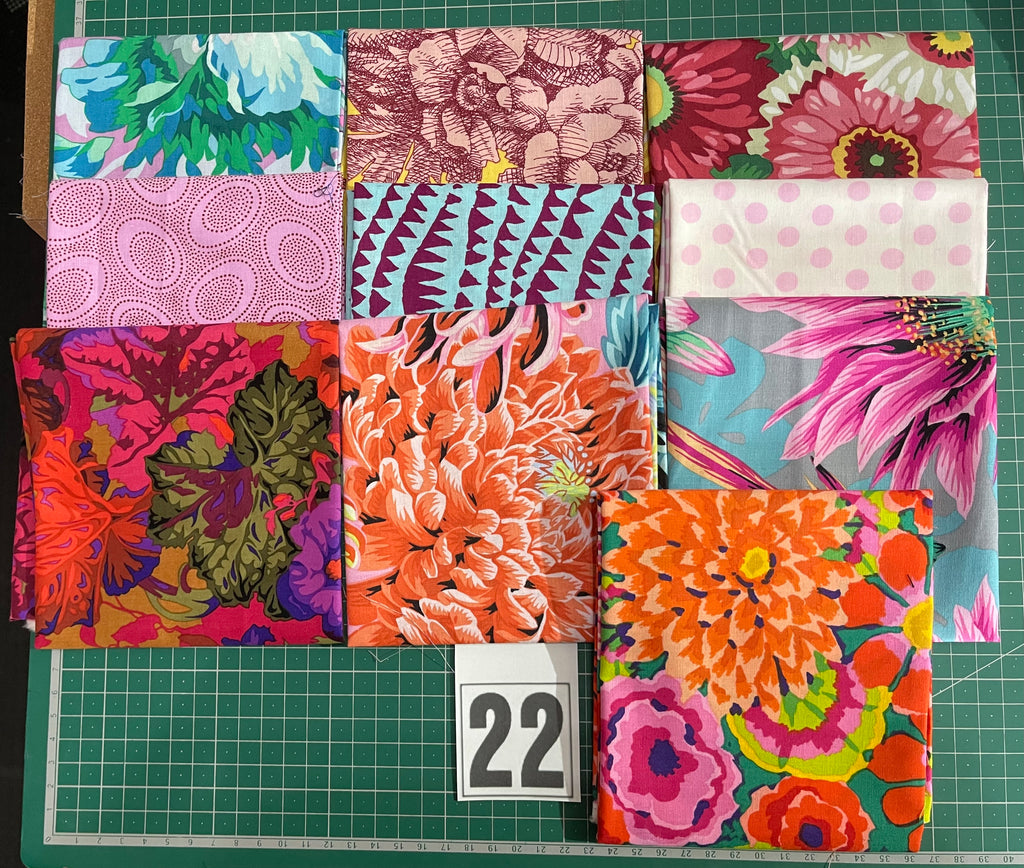 Kaffe Fassett Collective Collection Fat Quarter Bundle - 10 Metric Fat Quarters