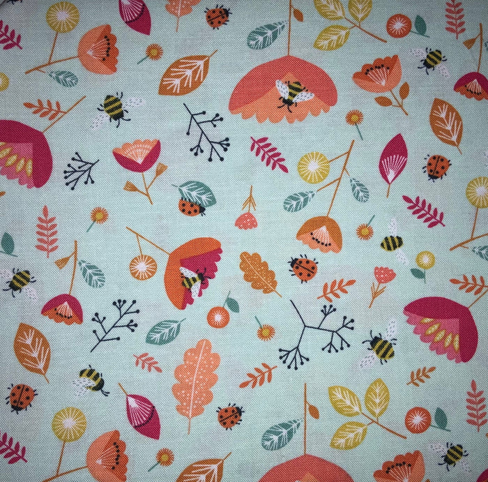 *PRE CUT Dashwood - Natures Trail - NATR 1134 – flowers bees - 1 METRE