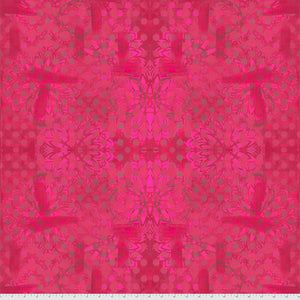 PIZZAZZ by Sue Penn PWSP026 Medallions Fuchsia.Priced per 25cm
