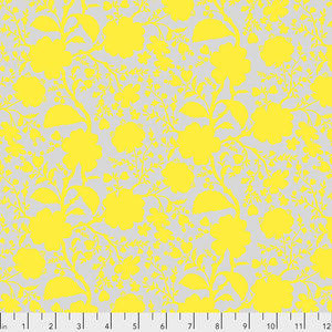 True Colors Wildflower Daisy PWTP149 by Tula Pink.Priced per 25cm