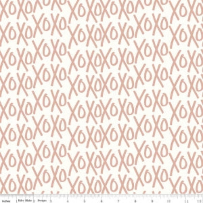 Yes, Please SC6552 CREAM Xo’s METALLIC.Priced per 25cm.